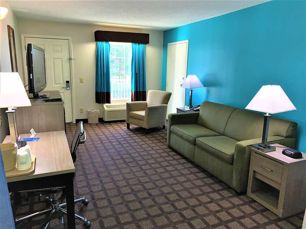Baymont By Wyndham Eden Motel Стая снимка